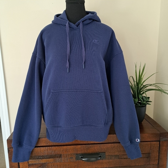 Champion Hoodie Women's Small Vlue Pull Over Sweatshirt Cozy Soft Hooded - Picture 2 of 10
